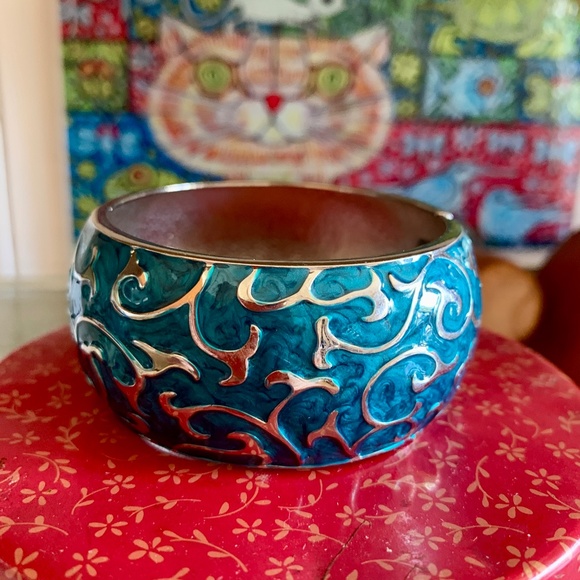 Aqua & Silver Enamel Swirls Chunky Clamper Bracelet - NWOT - Fashion Bracelet - Picture 1 of 9